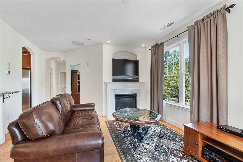 50 Seven Springs Lane #A, Burlington, MA Photo #15