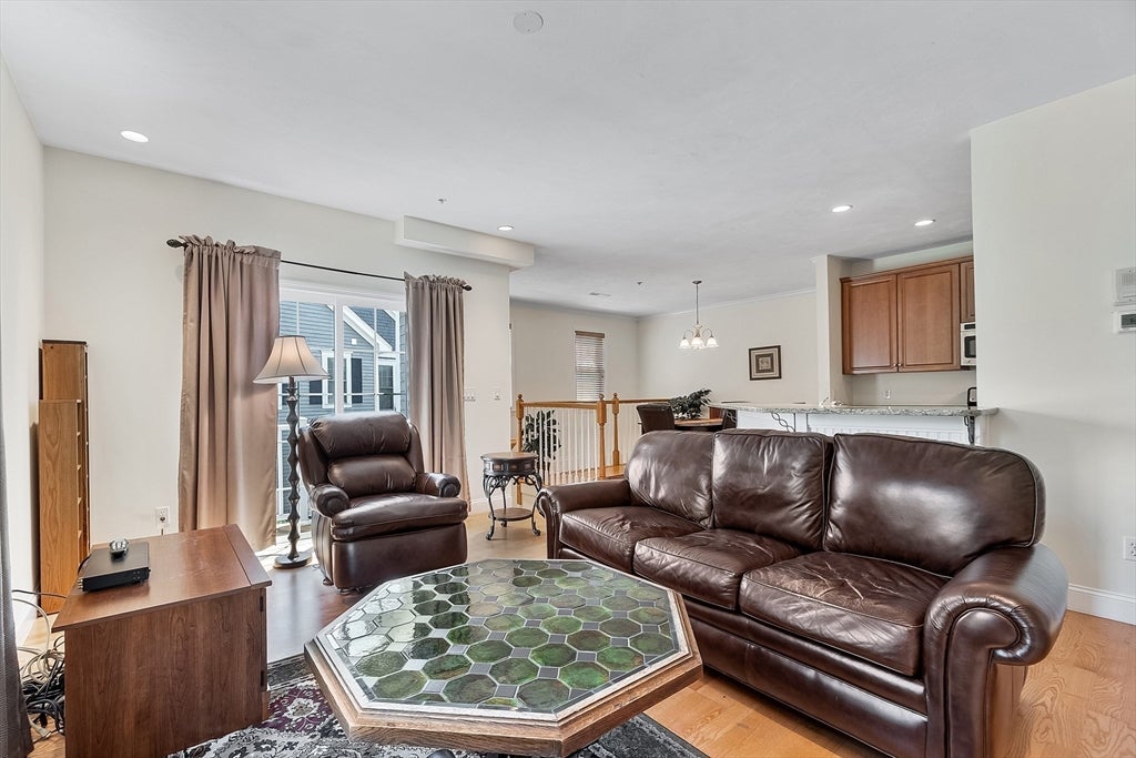 50 Seven Springs Lane #A, Burlington, MA Photo #17