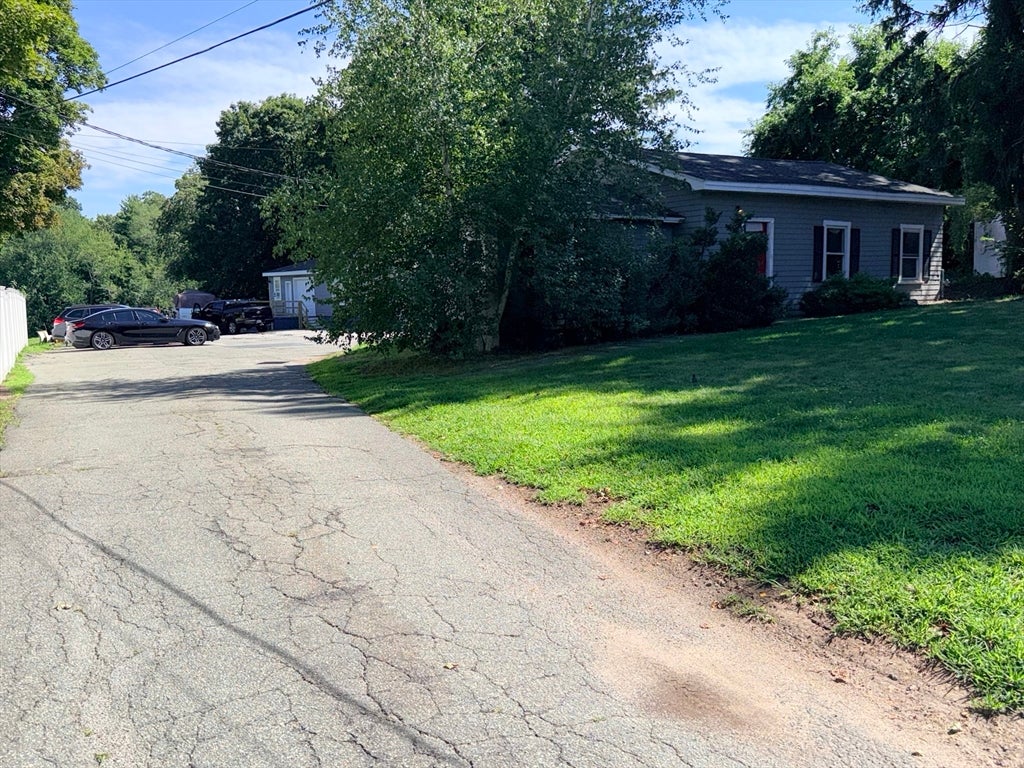 110 River St, Hudson, MA, 110 River St, Hudson, MA Photo #5