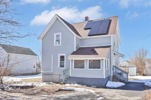 Photo of 10 Hemlock Ct, Springfield, MA 01105 (MLS # 73486075)