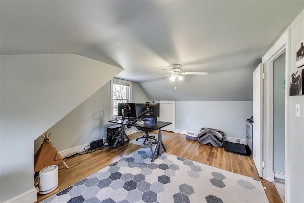 22 Irving St, Reading, MA Photo #19