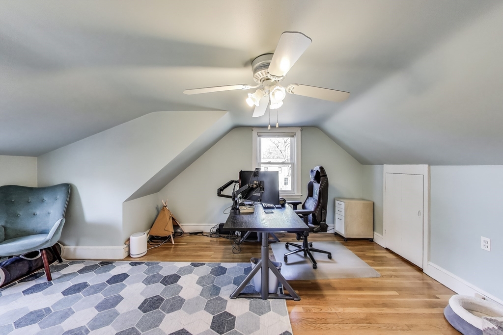 22 Irving St, Reading, MA Photo #18