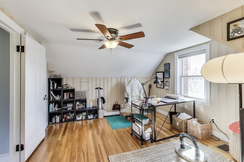 22 Irving St, Reading, MA Photo #23