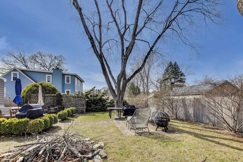 22 Irving St, Reading, MA Photo #35