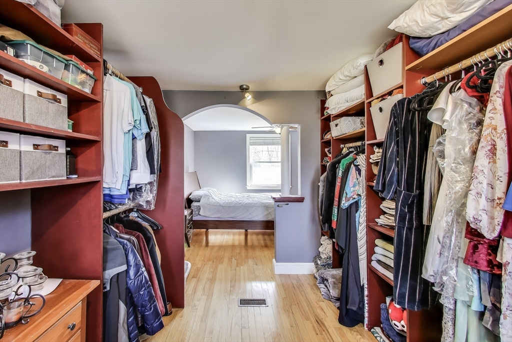 22 Irving St, Reading, MA Photo #16
