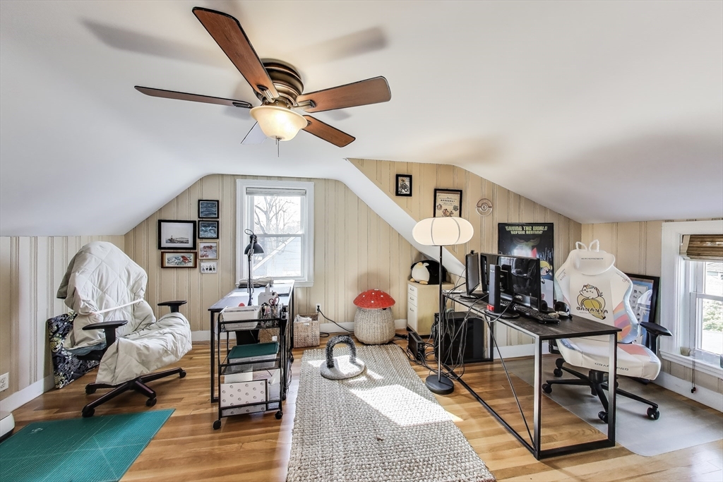 22 Irving St, Reading, MA Photo #21