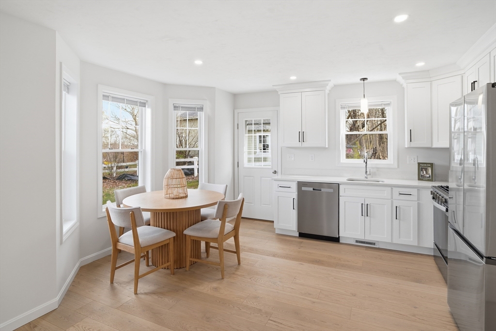 27 Ambrose Way #27, Shirley, MA Photo #9
