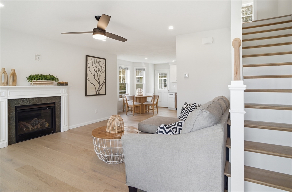 27 Ambrose Way #27, Shirley, MA Photo #3