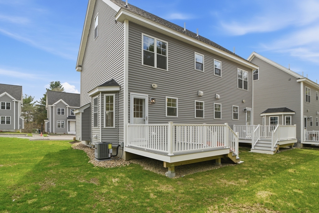 27 Ambrose Way #27, Shirley, MA Photo #24