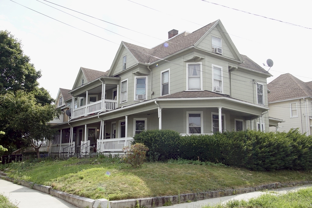133-135 Brown Ave