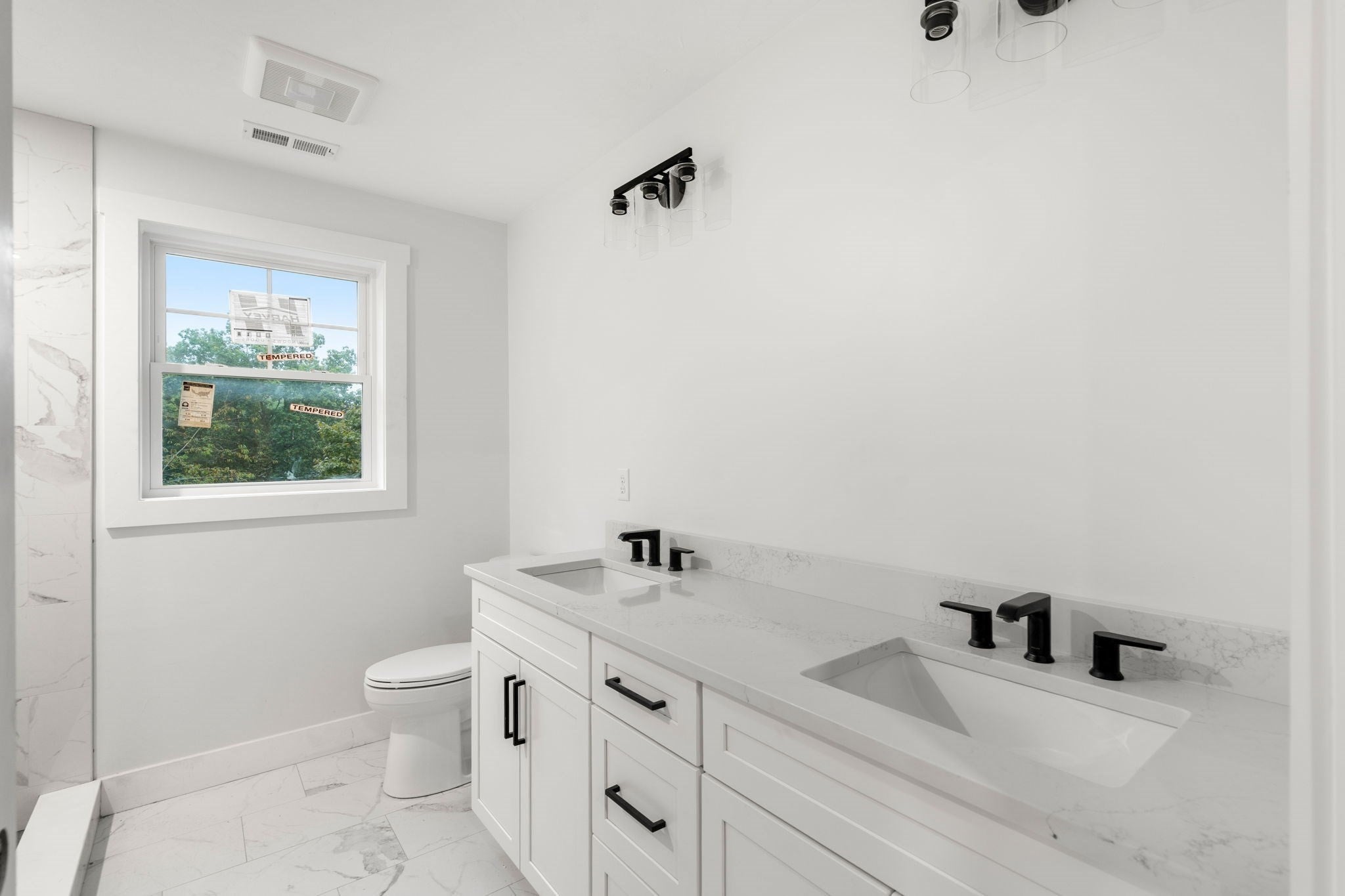 168 Vale St, Tewksbury, MA Photo #15