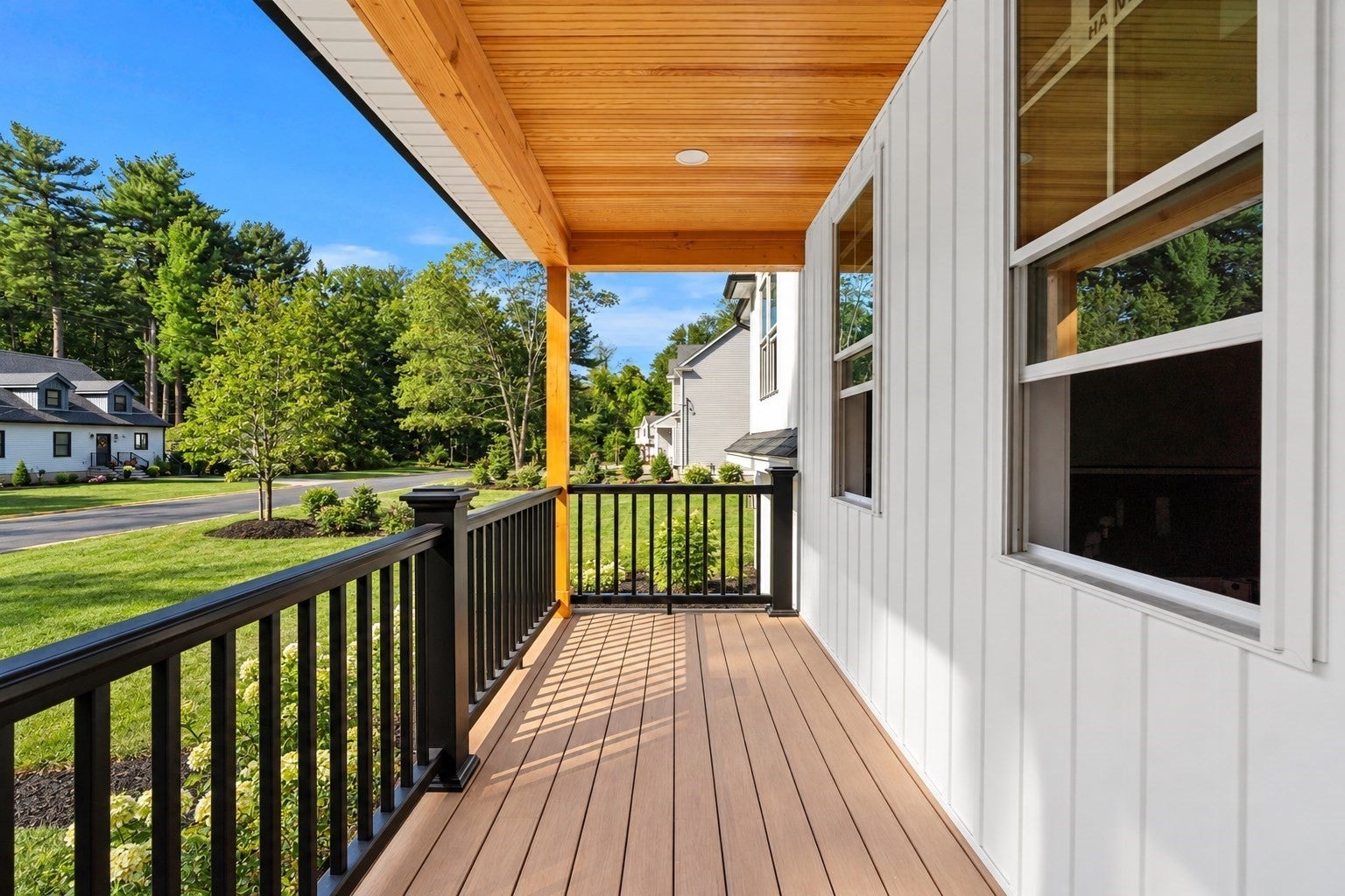 168 Vale St, Tewksbury, MA Photo #4