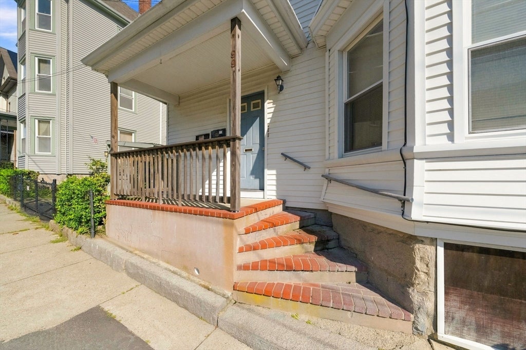 99 Hazard St, New Bedford, MA Photo #3