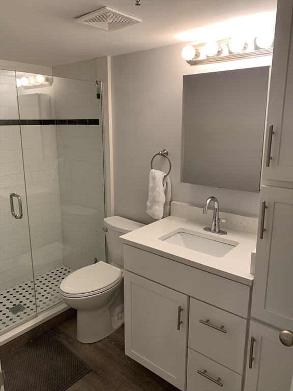 122 Beacon Street 1