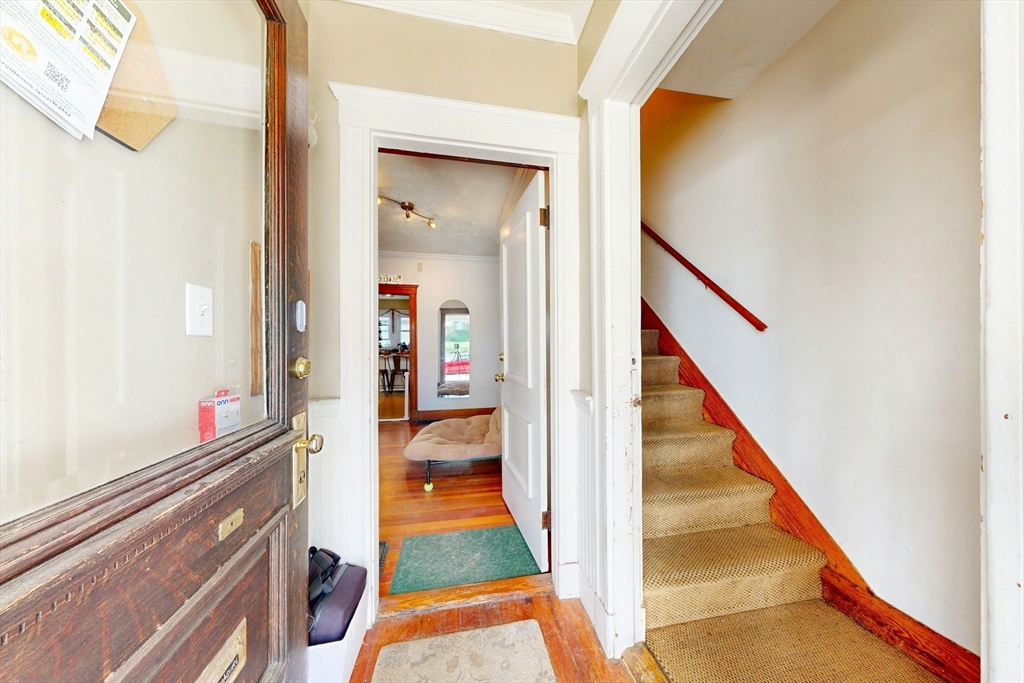 8 Douglas Ave, Somerville, MA Photo #3