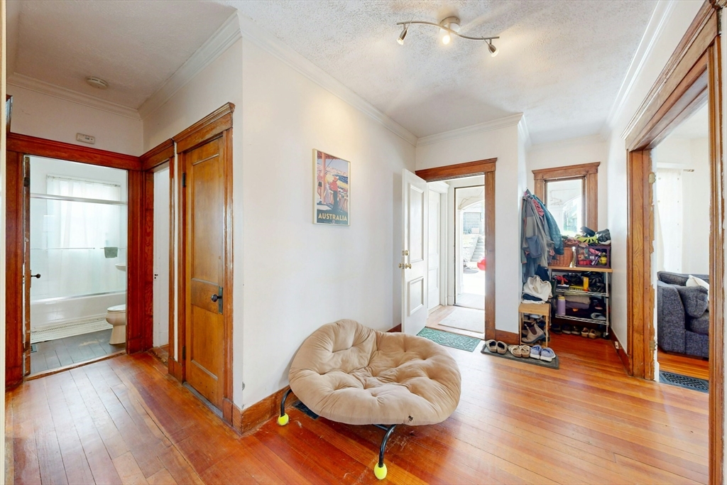 8 Douglas Ave, Somerville, MA Photo #5