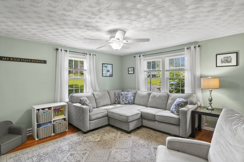 8 Upland Road