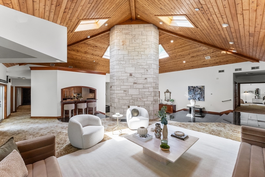 81 Countryside Ln