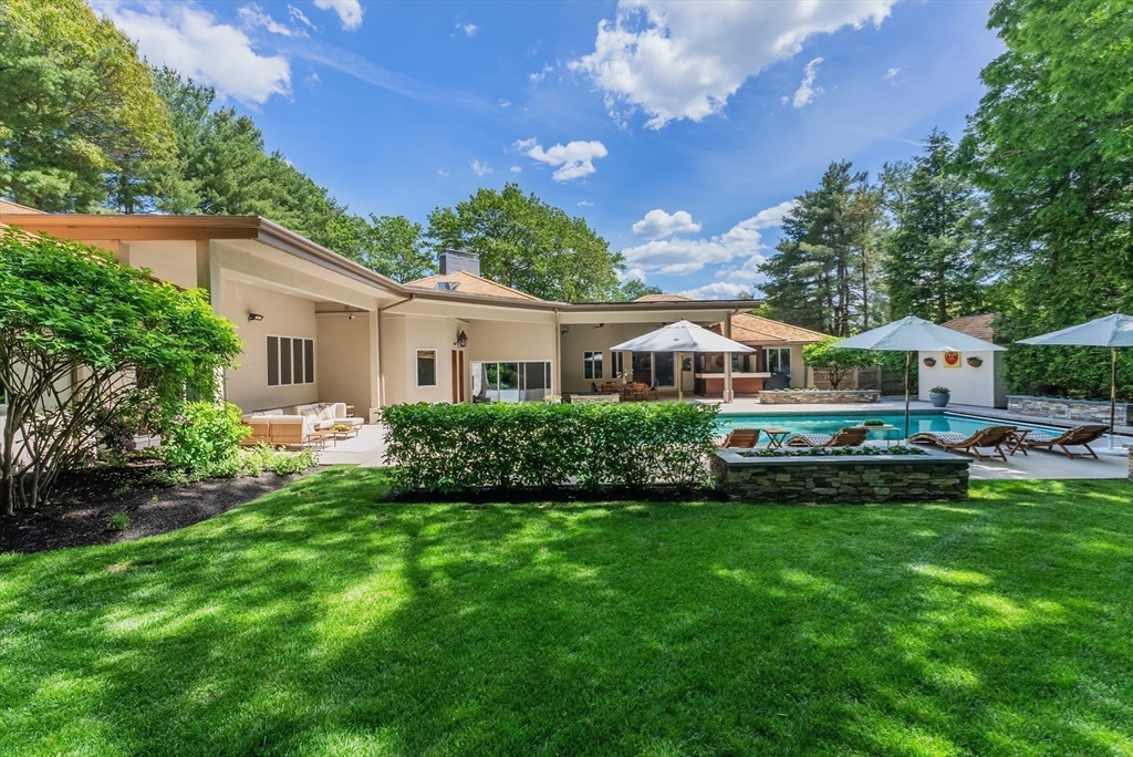81 Countryside Ln
