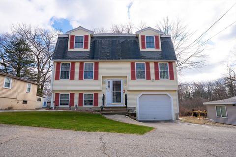 3 Columbia Rd Billerica MA 01821