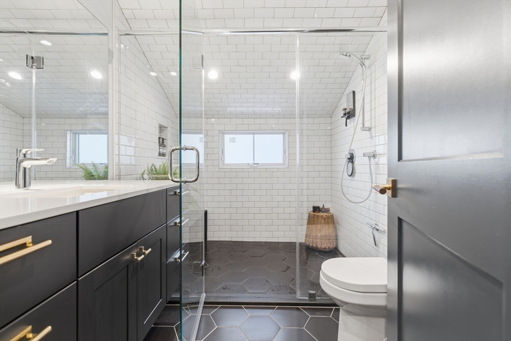 27 Saxton St #3, Boston, MA, 27 Saxton St #3, Boston, MA Photo #20