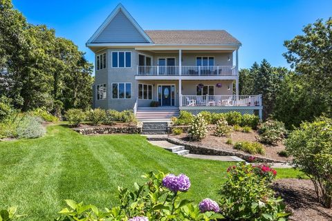 11 Island Creek Lane Dennis MA 02641
