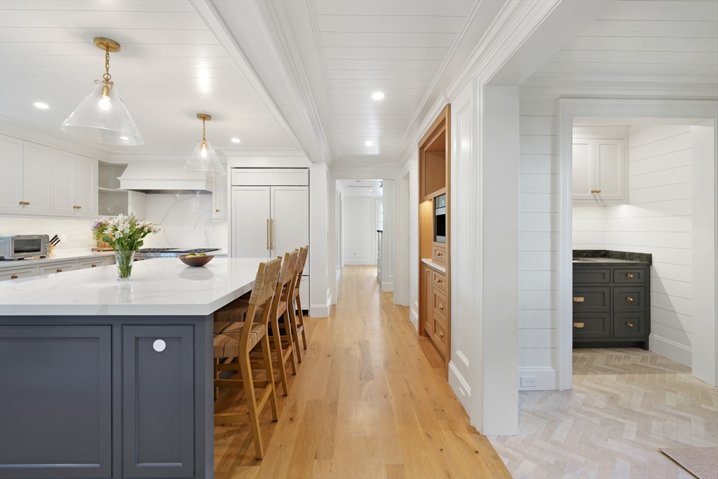 56 North Summer Street, Edgartown, MA Photo #14
