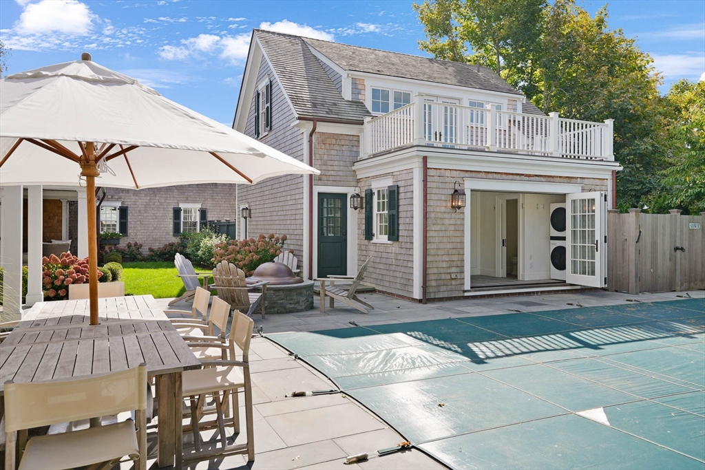 56 North Summer Street, Edgartown, MA Photo #8