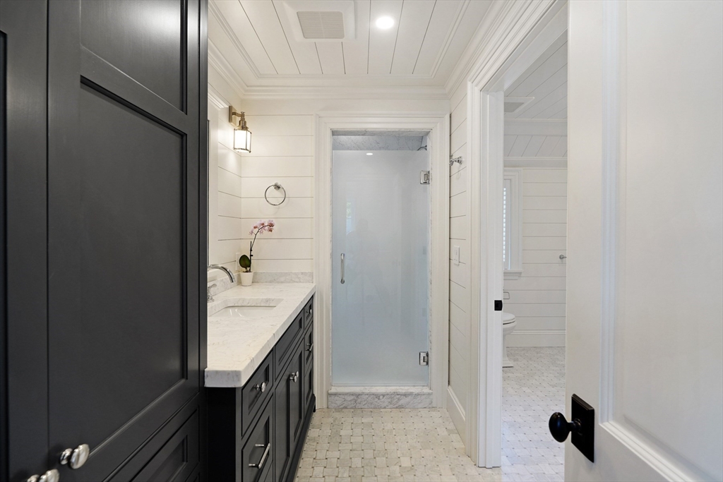 56 North Summer Street, Edgartown, MA Photo #30
