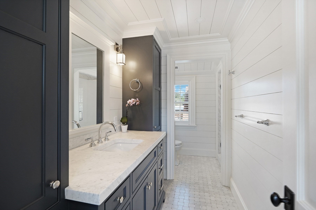 56 North Summer Street, Edgartown, MA Photo #27