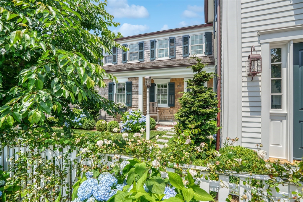 56 North Summer Street, Edgartown, MA Photo #3