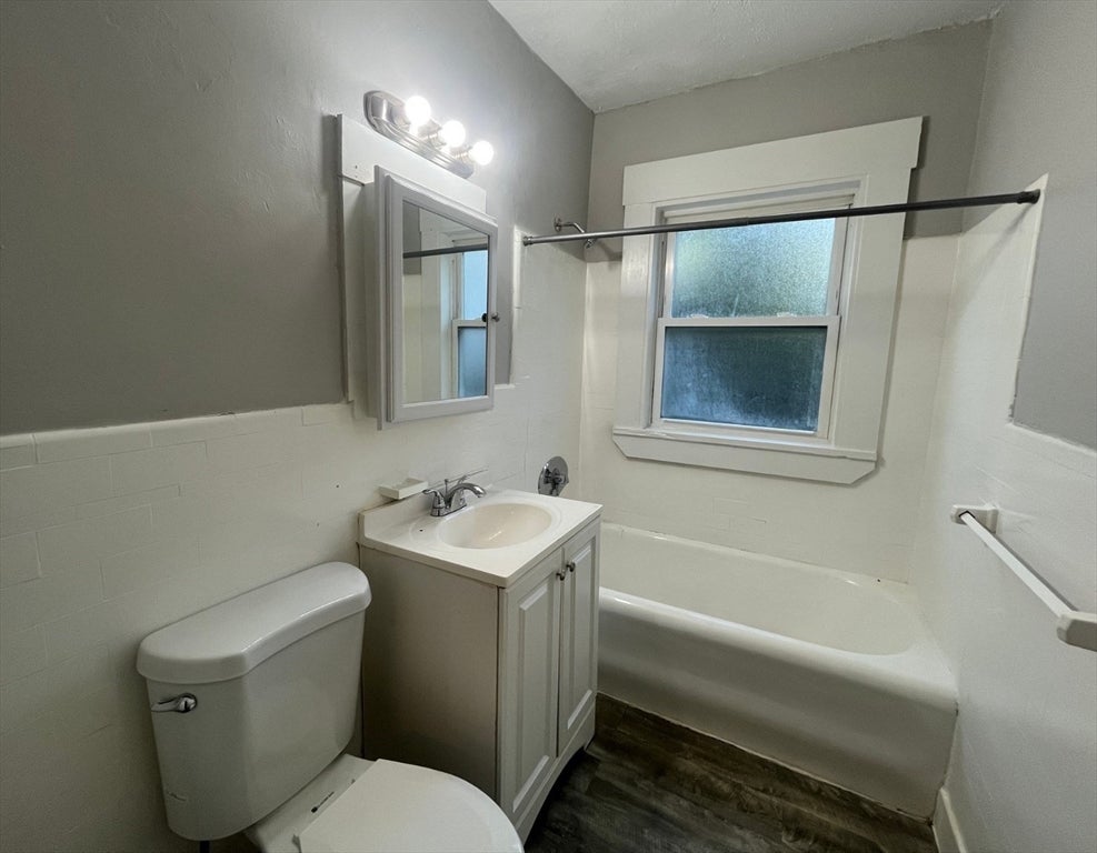 53 Arlington St, Lynn, MA, 53 Arlington St, Lynn, MA Photo #8