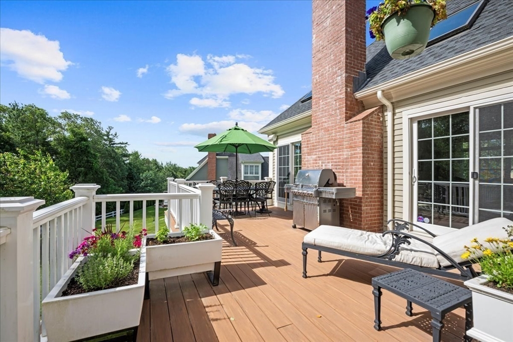 26 Fairway Dr