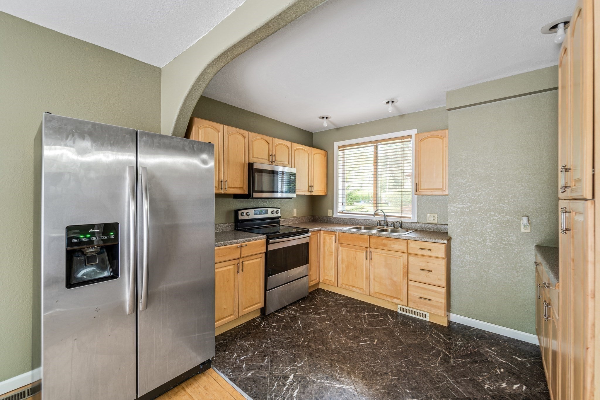 59 Prospect St, Chicopee, MA, 59 Prospect St, Chicopee, MA Photo #9