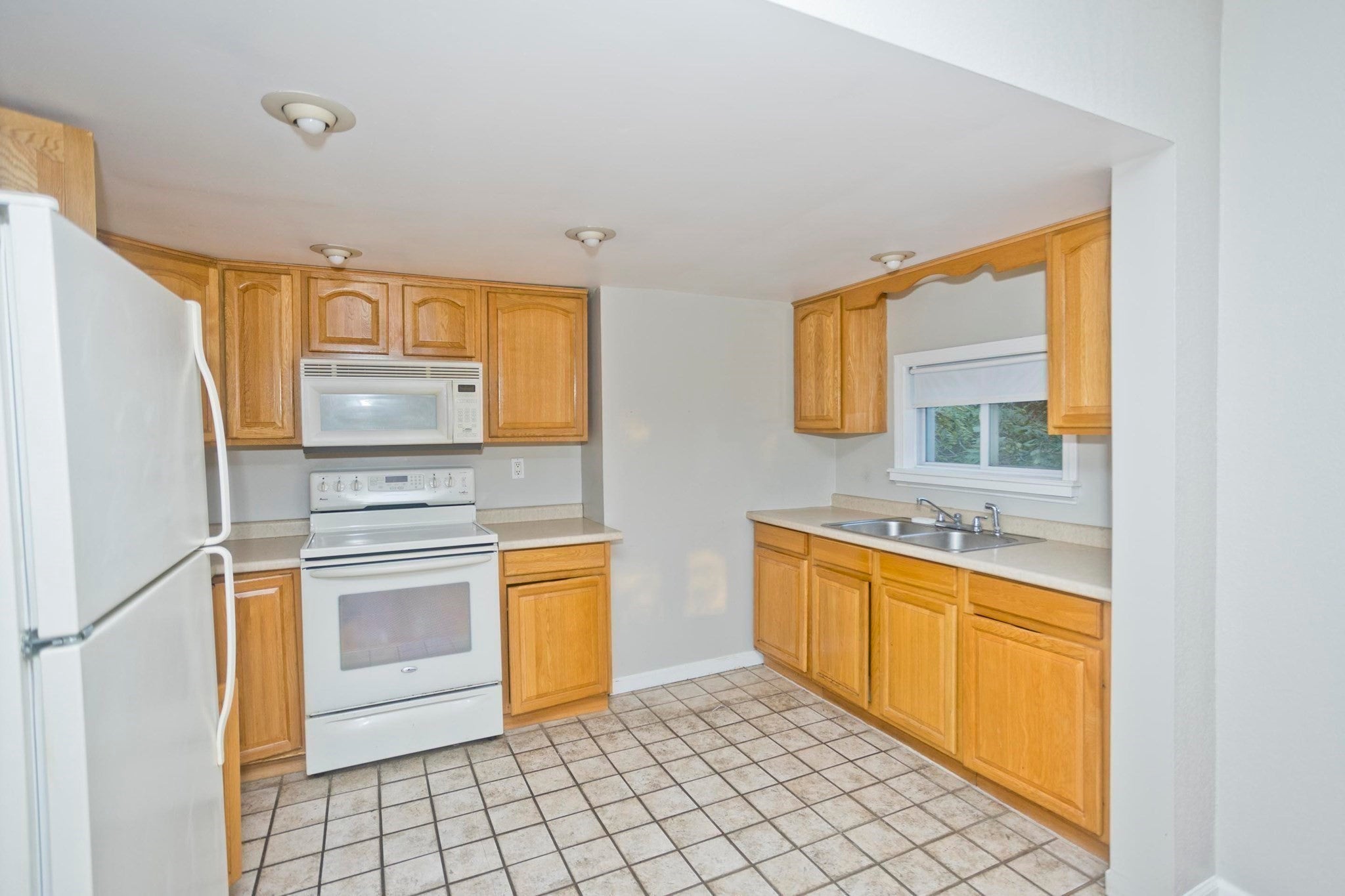 59 Prospect St, Chicopee, MA, 59 Prospect St, Chicopee, MA Photo #33