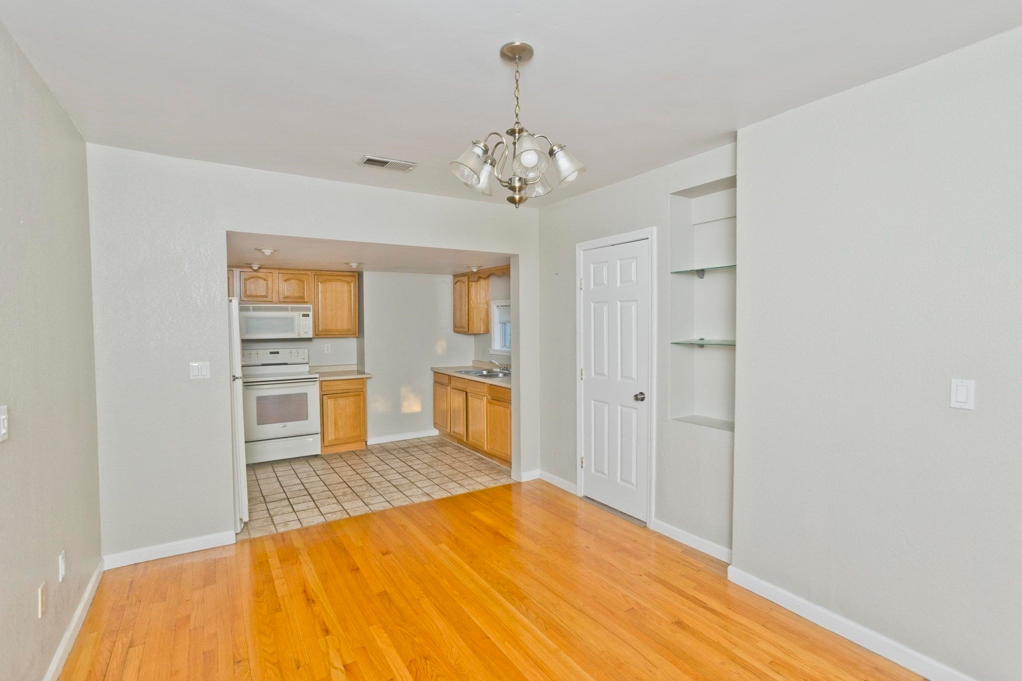 59 Prospect St, Chicopee, MA, 59 Prospect St, Chicopee, MA Photo #31