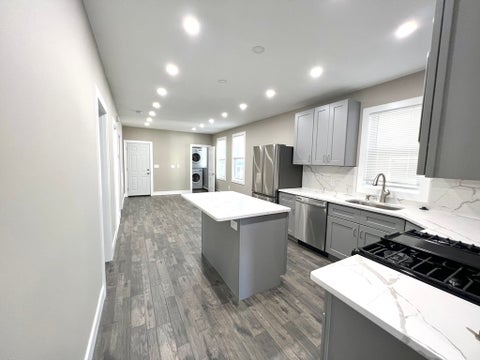 Photo of 14 Vermont Ave #2, Somerville, MA 02145 (MLS # 73543926)