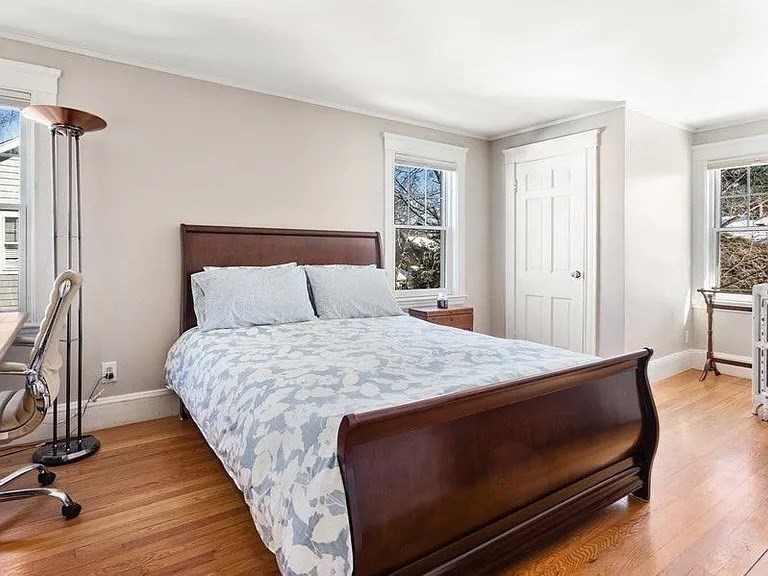 Wellesley, Massachusetts 02482, United States, 3 Bedrooms Bedrooms, ,2 BathroomsBathrooms,Residential,Active,154920