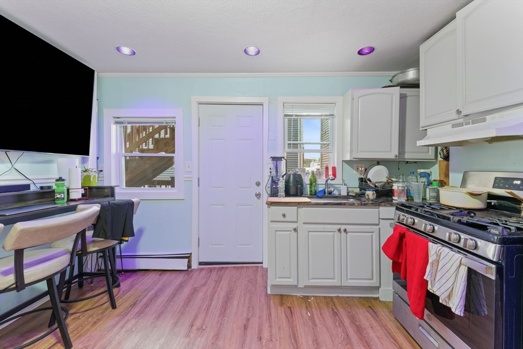 39 Spencer Ave