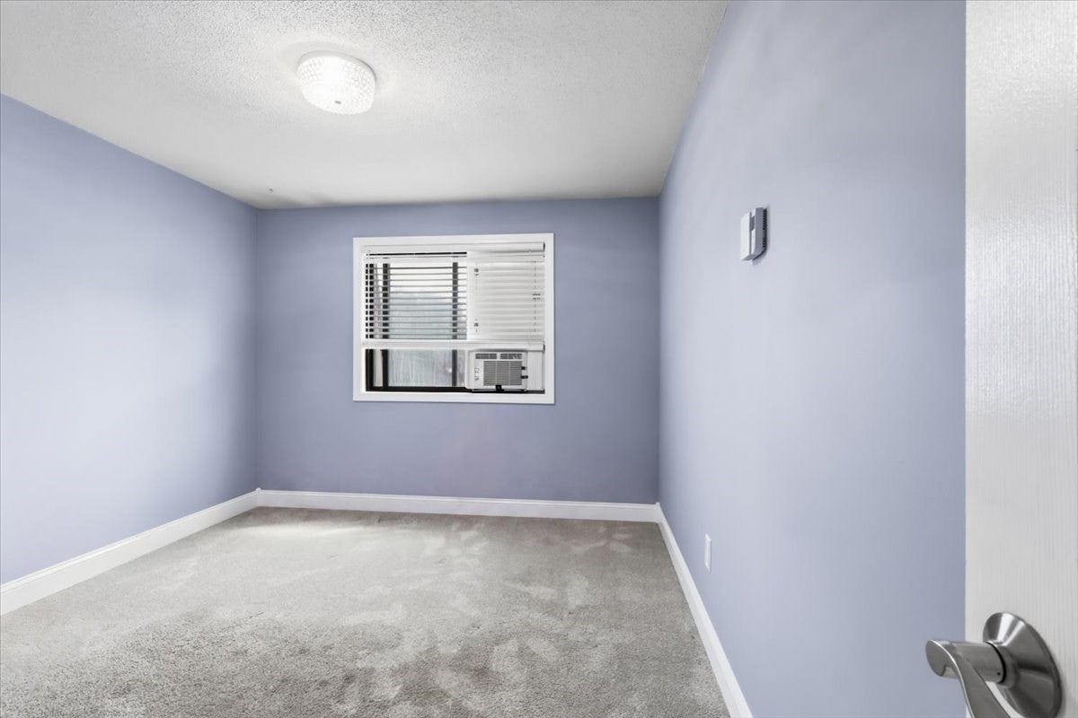 2 Karena Drive #12, Taunton, MA Photo #15