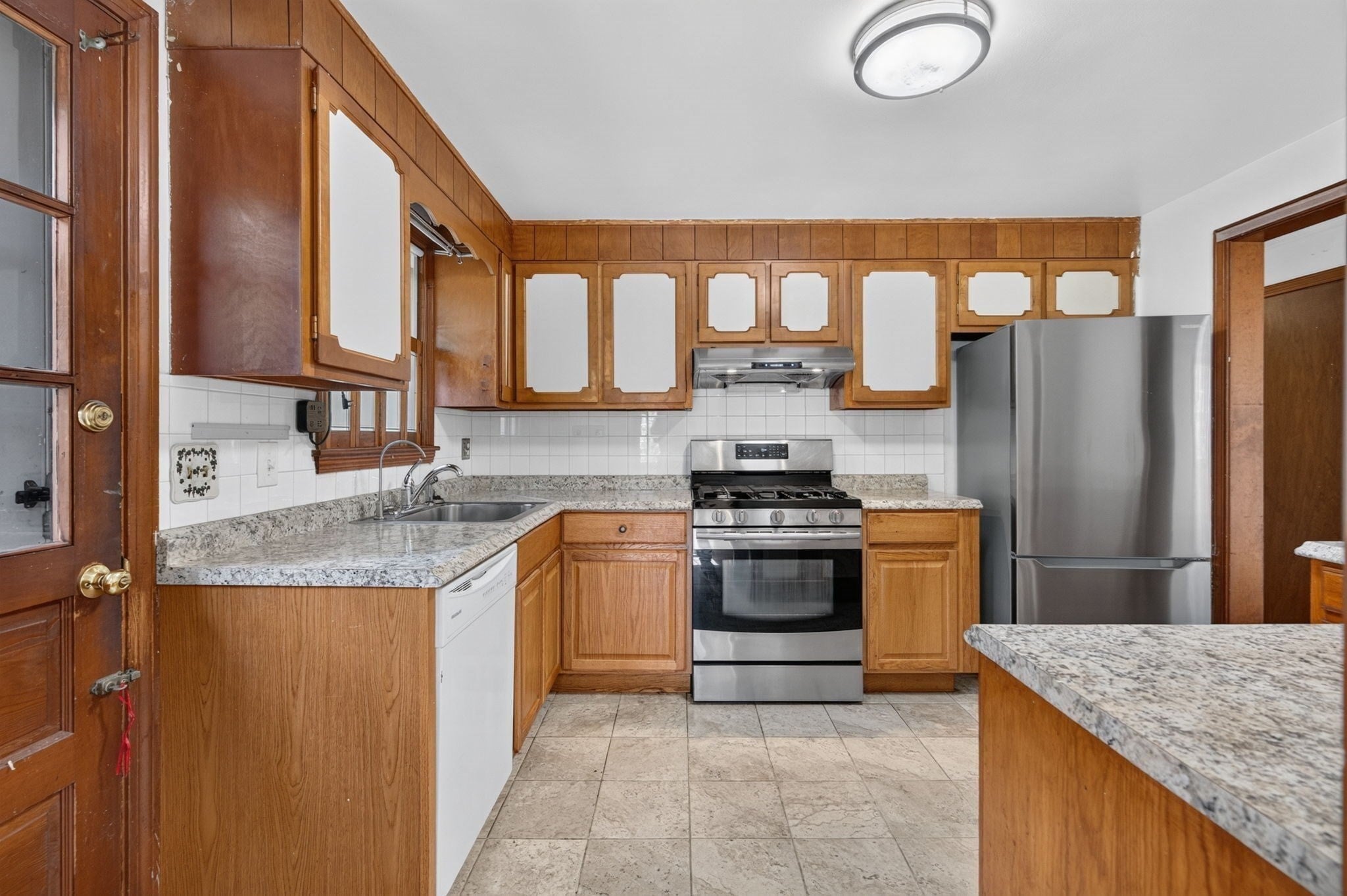 24 Grapevine Ave, Lexington, MA, 24 Grapevine Ave, Lexington, MA Photo #8