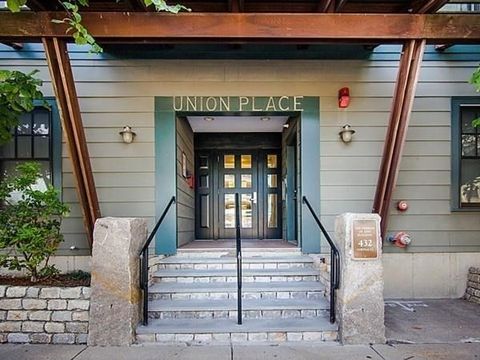 Photo of 432 Norfolk St #4D, Somerville, MA 02143 (MLS # 73472125)