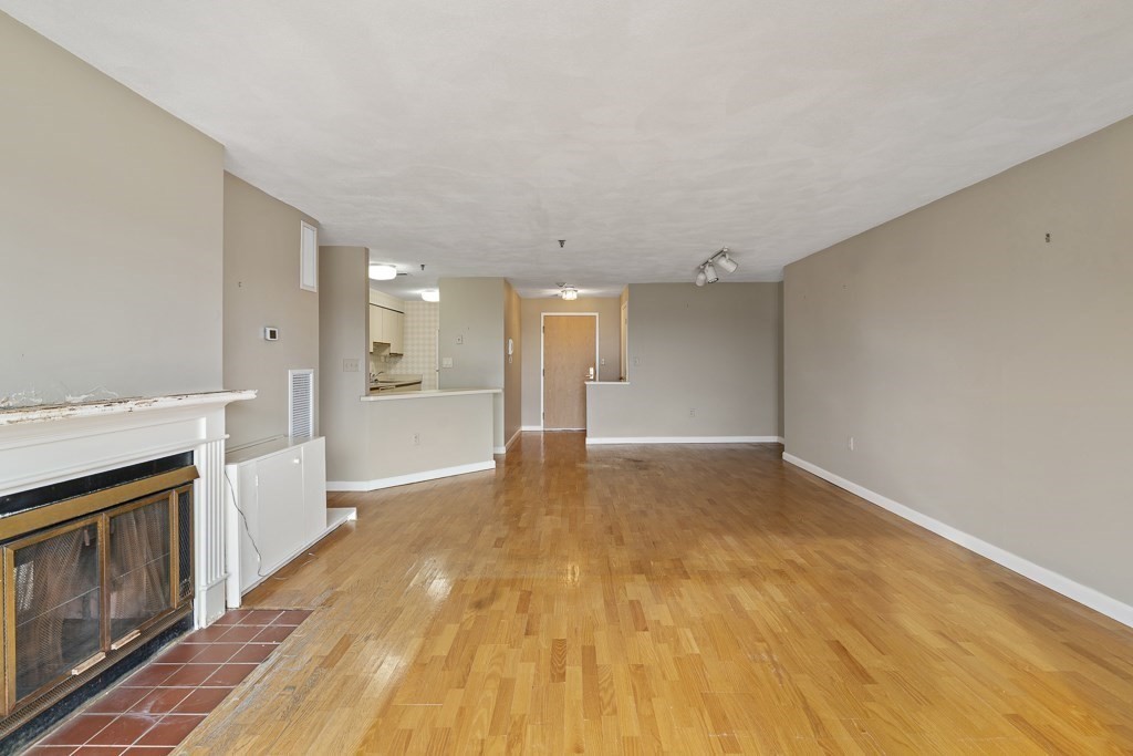 199 Coolidge Ave 511