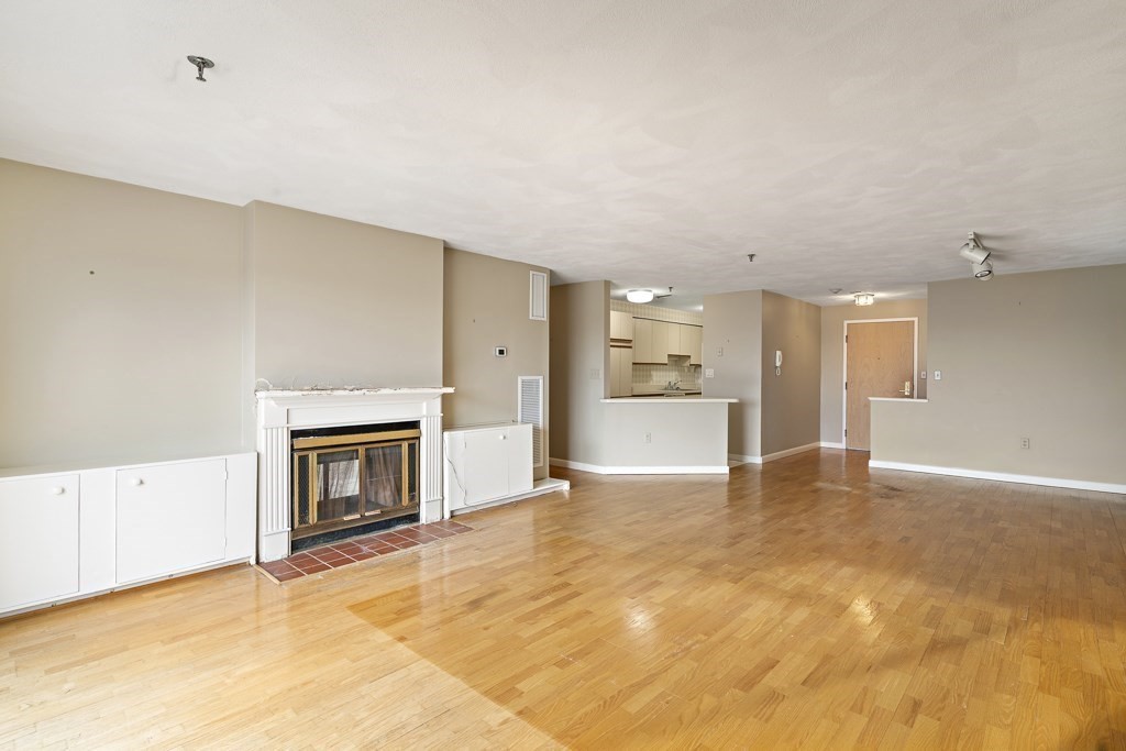 199 Coolidge Ave 511