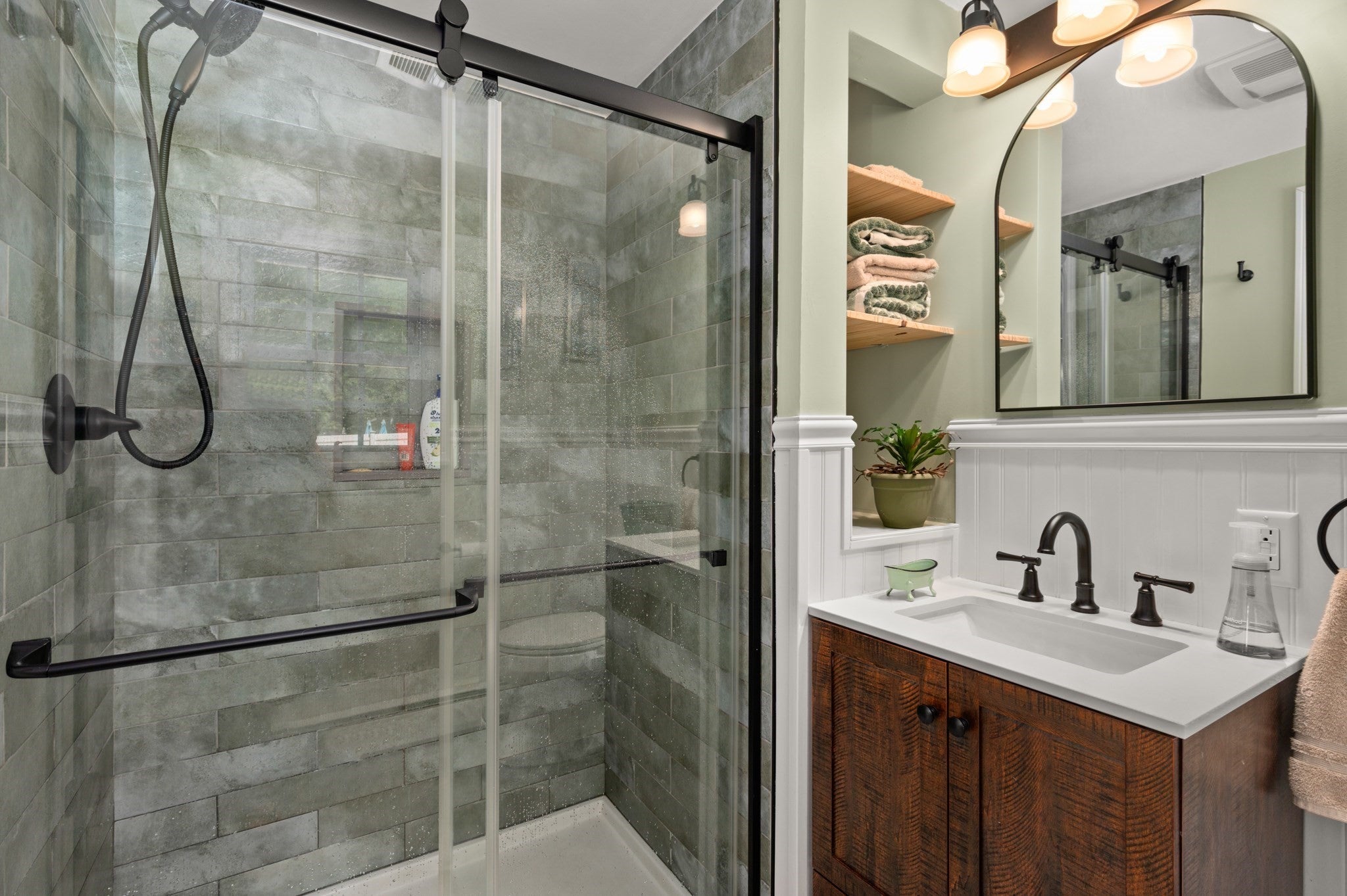 1258 Whipple Road, Tewksbury, MA, 1258 Whipple Road, Tewksbury, MA Photo #17