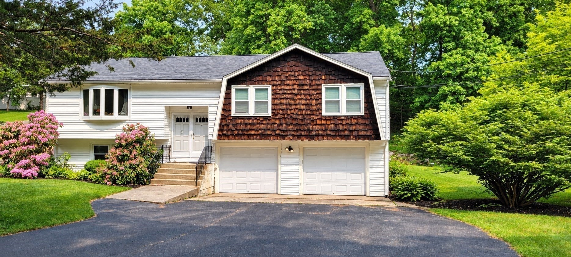 48 Badger Rd