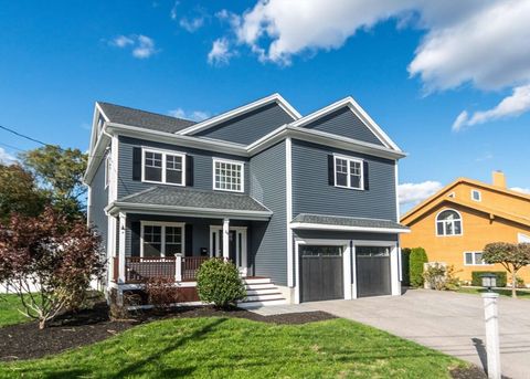 28 Goldencrest Ave Waltham MA 02451