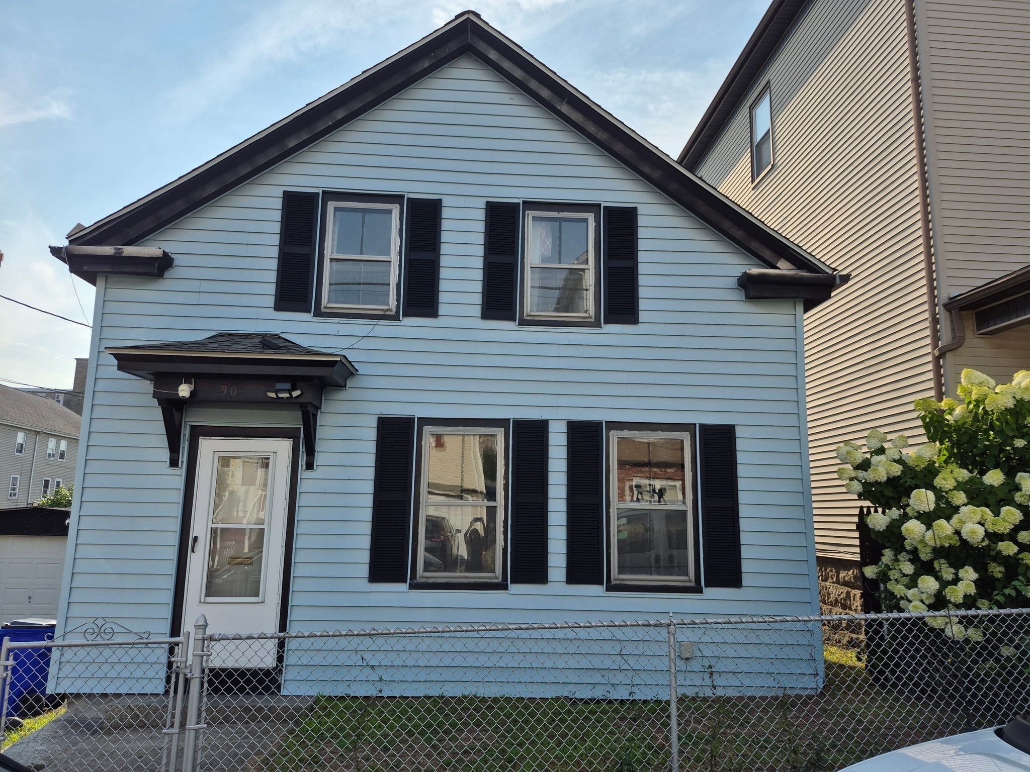 90 Tremont St, Fall River, MA Photo #3