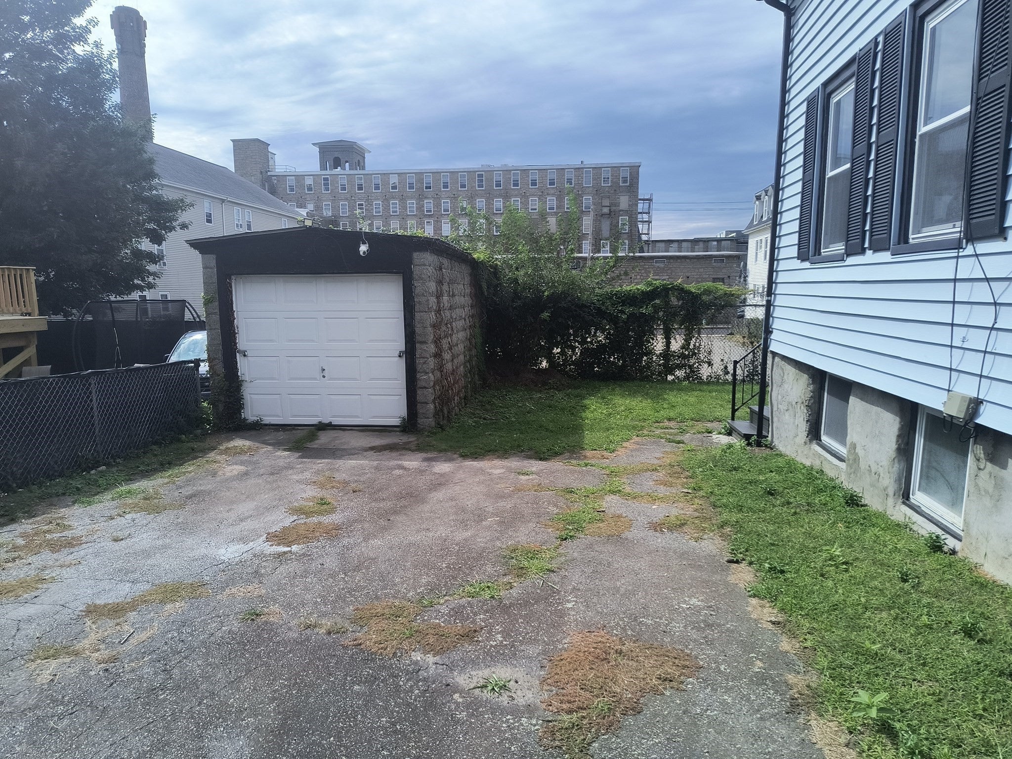 90 Tremont St, Fall River, MA Photo #6