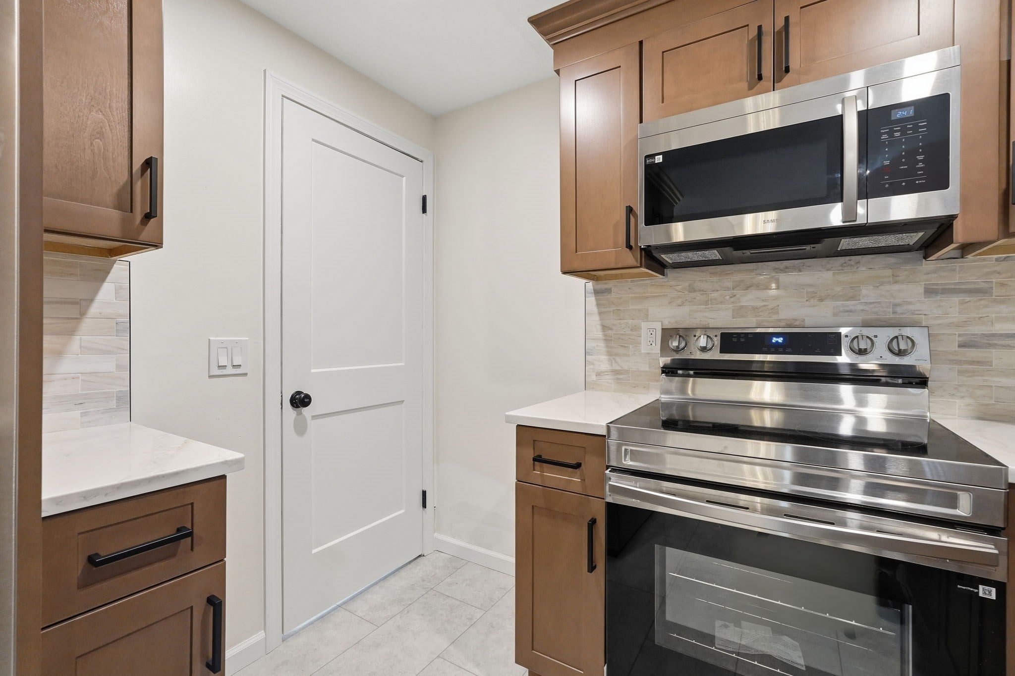 17 Meadowview Rd, Wilbraham, MA, 17 Meadowview Rd, Wilbraham, MA Photo #12